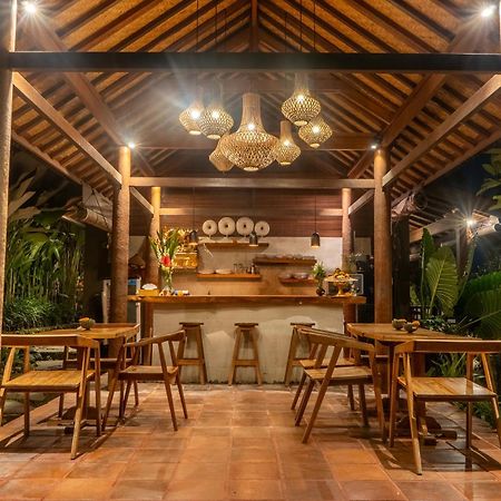 Mahadana Ubud Zewnętrze zdjęcie